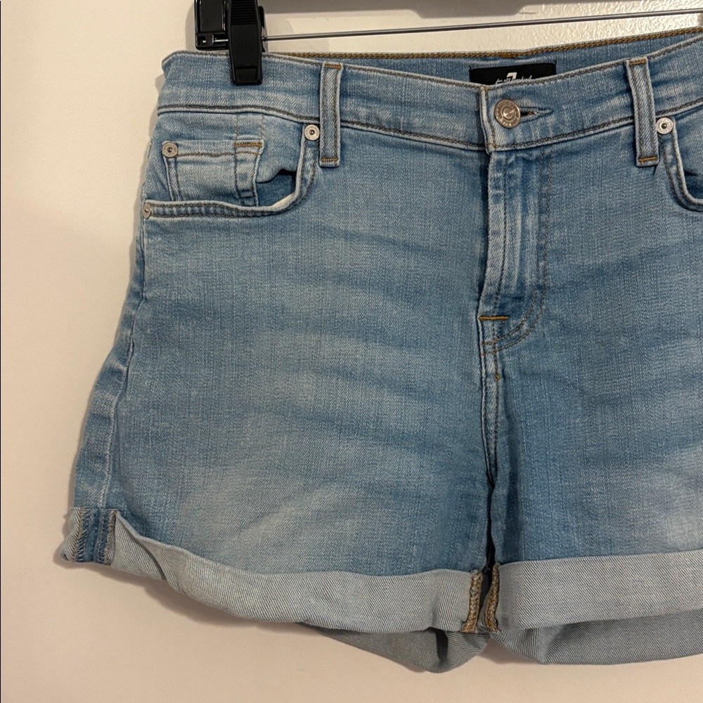 7 For All Mankind Light Wash Mid Roll Cuffed Denim Shorts 28 - Picture 3 of 9